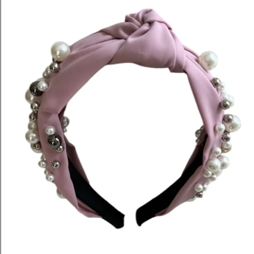 Elegant Pink Pearl-Embellished Headband‎